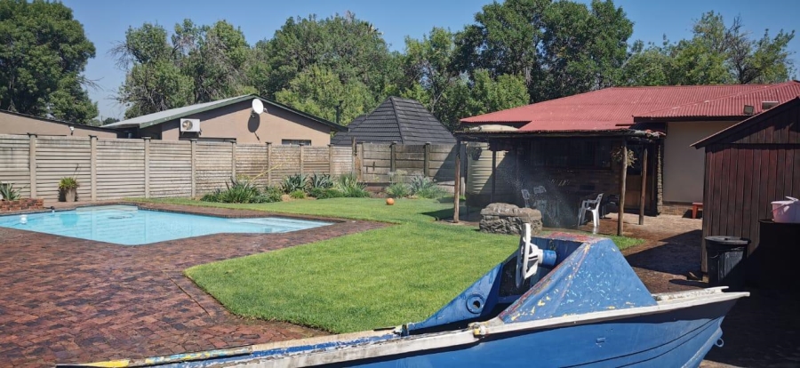 3 Bedroom Property for Sale in Sasolburg Ext 3 Free State